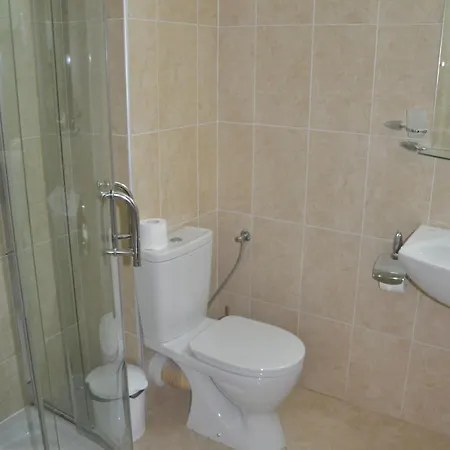 Hotel apartamentowy Luxor